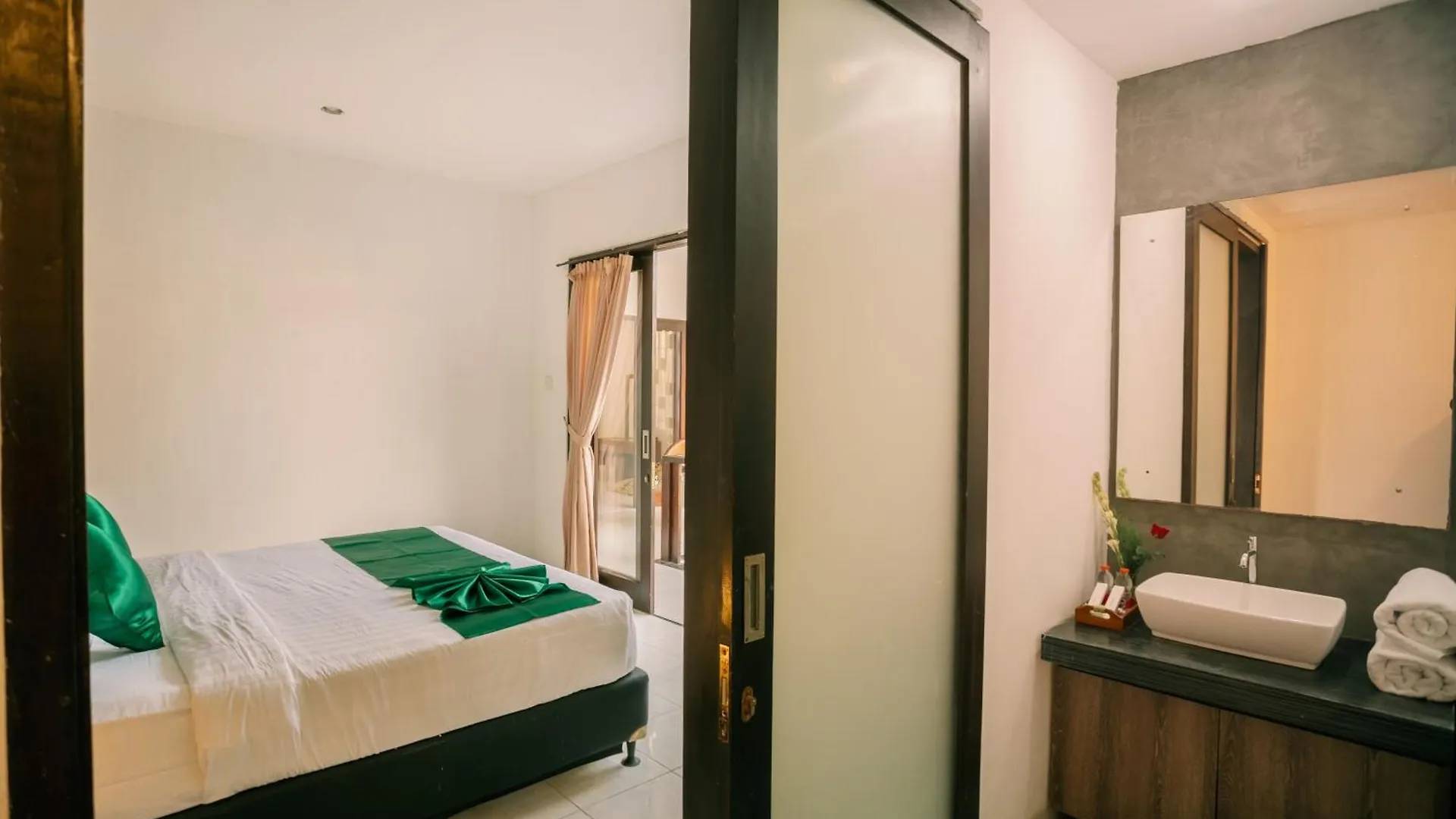 Taman Bali Villa Kerobokan Indonesia