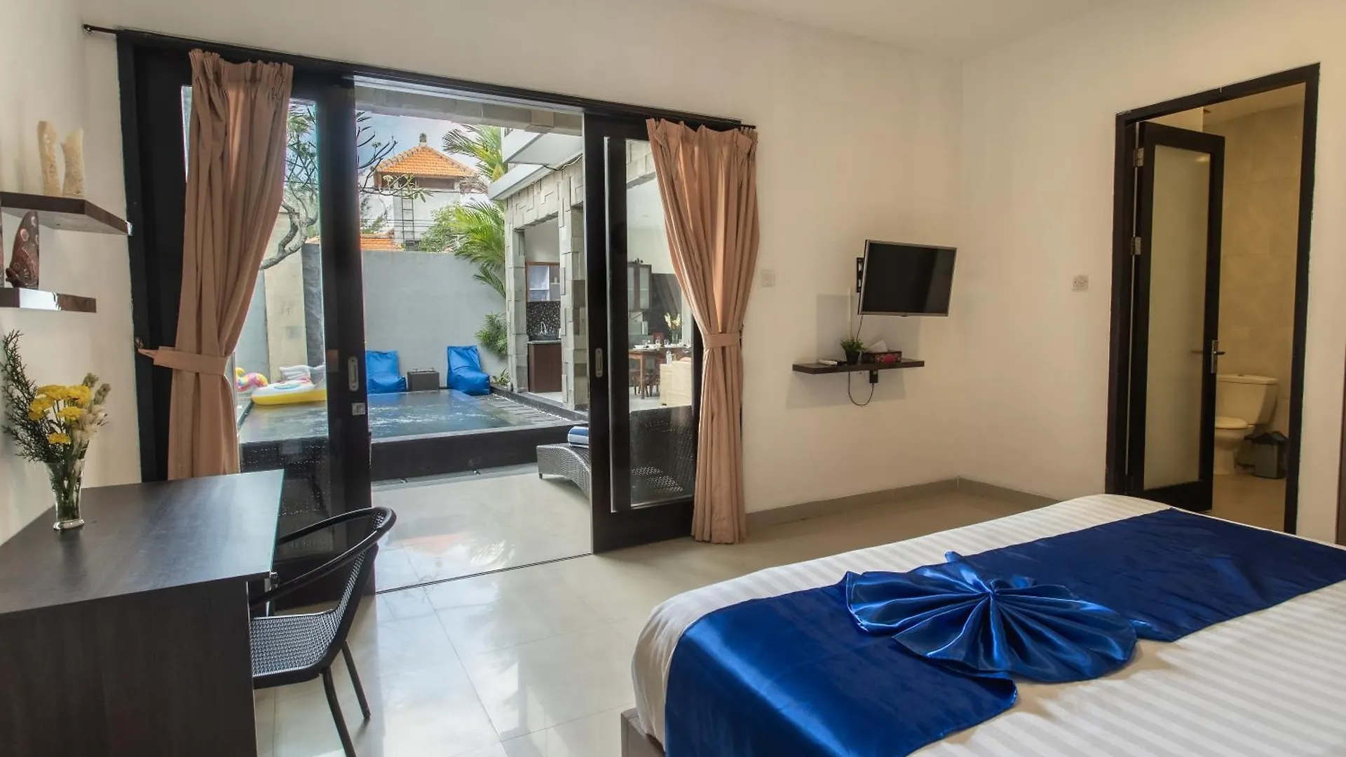 Taman Bali Villa Kerobokan 0*, Kerobokan (Bali)